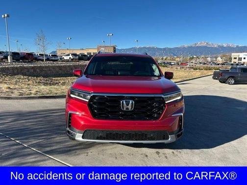 Radiant Red Metallic II 2025 Honda Pilot Elite