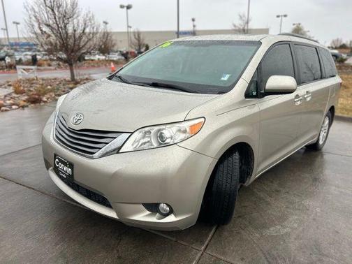 2016 Toyota Sienna L