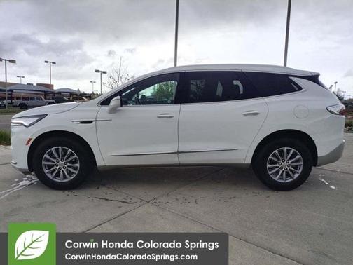 2024 Buick Enclave Essence