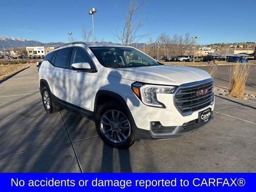 2024 GMC Terrain SLT