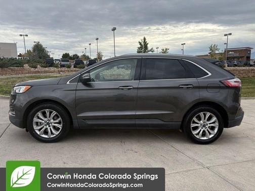 2019 Ford Edge Titanium