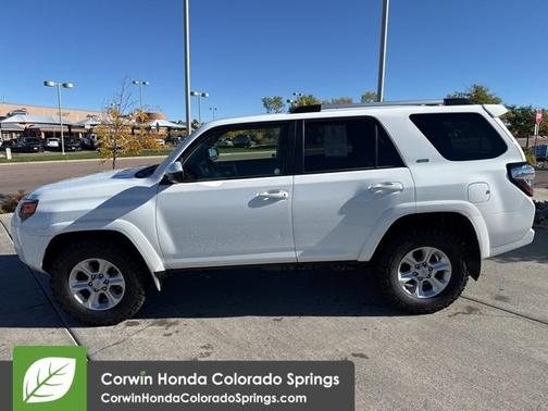 2023 Toyota 4Runner SR5