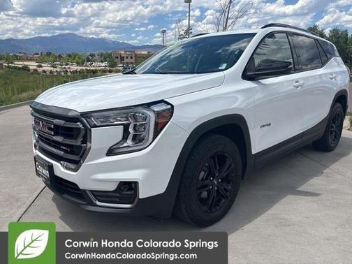 2023 GMC Terrain AT4