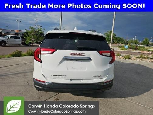 2023 GMC Terrain AT4