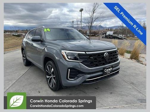 2024 Volkswagen Atlas Cross Sport 2.0T SEL Premium R-Line