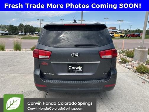 2016 Kia Sedona LX