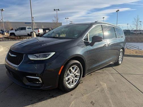 2021 Chrysler Pacifica Touring-L