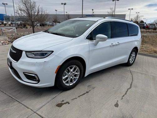 2021 Chrysler Pacifica Touring-L
