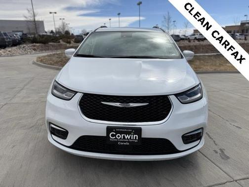 2021 Chrysler Pacifica Touring-L