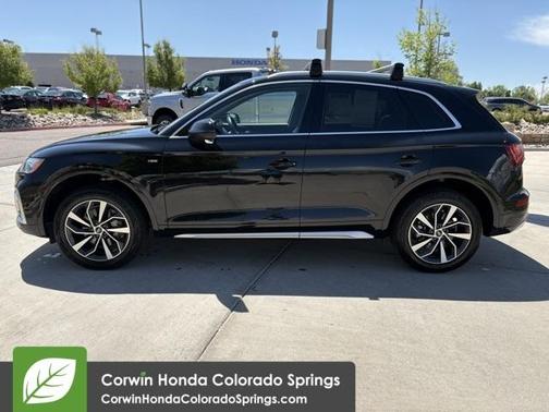 2023 Audi Q5 45 S line quattro Premium