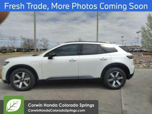 Pearl 2025 Honda Prologue Touring