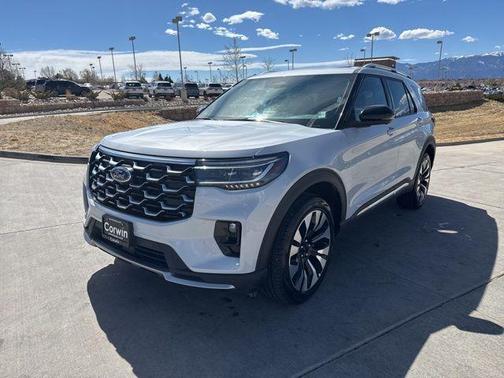 2025 Ford Explorer Platinum