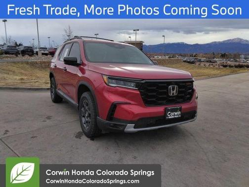 2023 Honda Pilot TrailSport