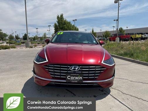 2023 Hyundai SONATA Hybrid Limited