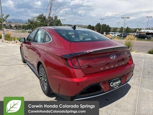 2023 Hyundai SONATA Hybrid Limited