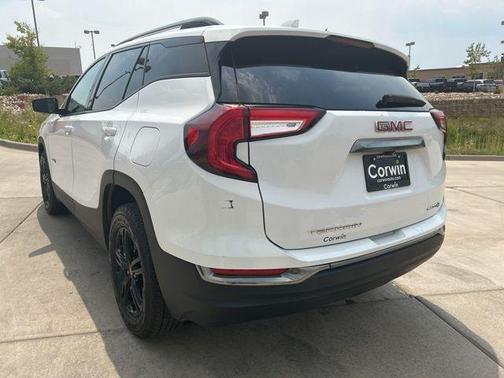 2023 GMC Terrain AT4