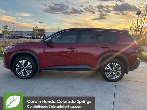 2021 Nissan Rogue SV