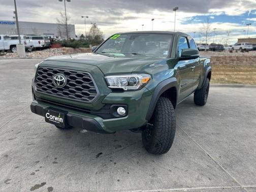 2022 Toyota Tacoma 
