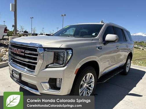 2023 GMC Yukon SLT