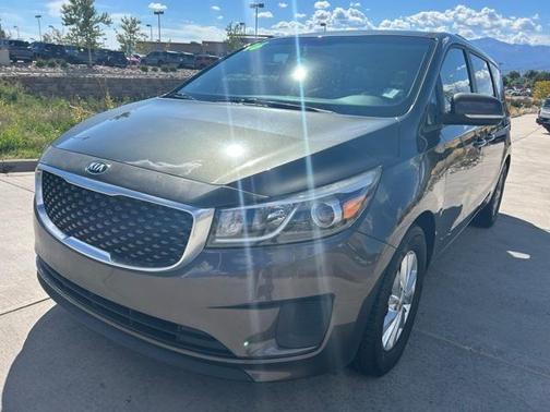 2016 Kia Sedona LX