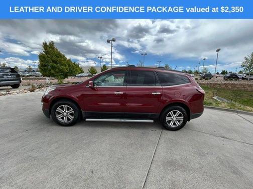 Siren Red Tintcoat 2016 Chevrolet Traverse 2LT