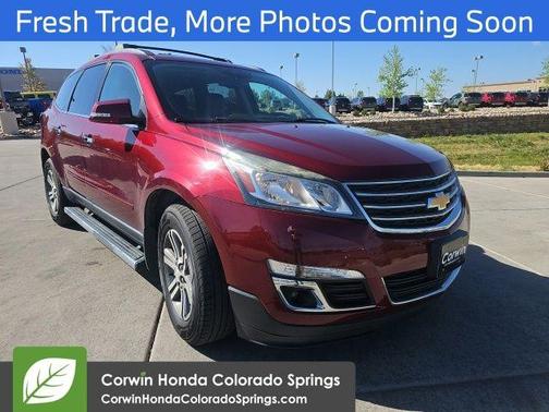Siren Red Tintcoat 2016 Chevrolet Traverse 2LT