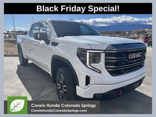 2023 GMC Sierra 1500 AT4