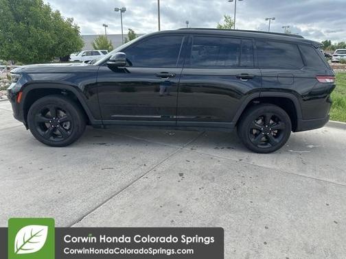 2022 Jeep Grand Cherokee L Laredo