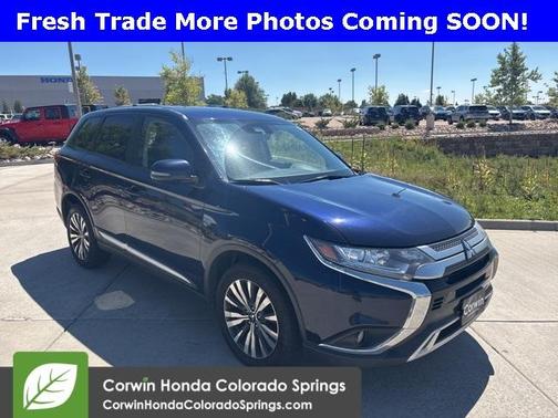 2020 Mitsubishi Outlander SE