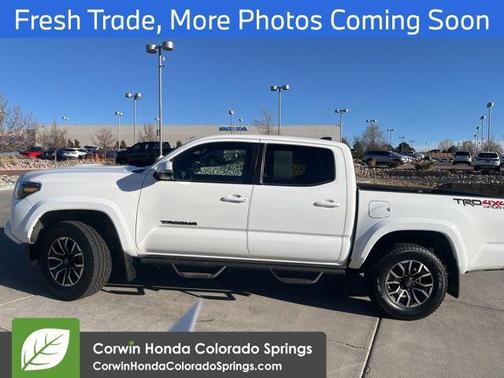 2022 Toyota Tacoma TRD Sport