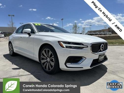 2022 Volvo S60 Recharge Plug-In Hybrid T8 Inscription