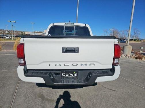 2022 Toyota Tacoma SR