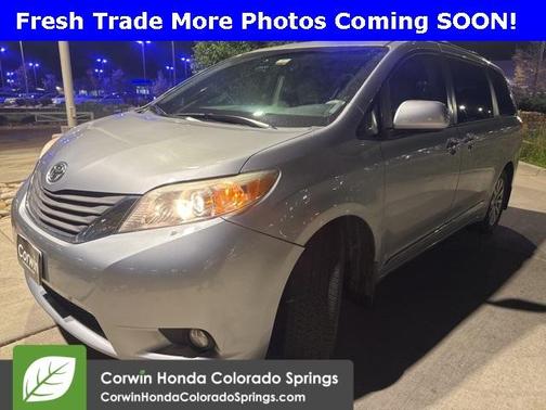 2013 Toyota Sienna XLE