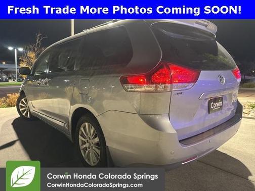 2013 Toyota Sienna XLE