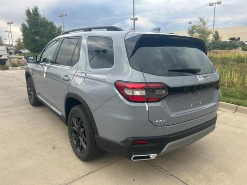 2025 Honda Pilot Touring+