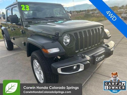 2023 Jeep Gladiator Sport