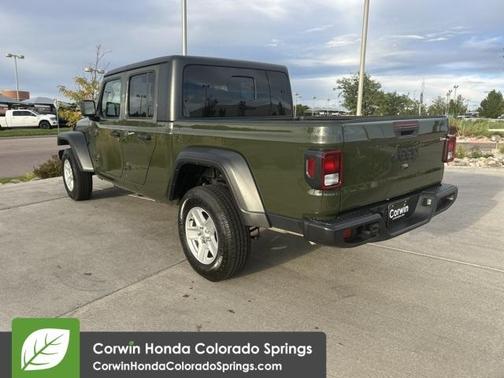 2023 Jeep Gladiator Sport