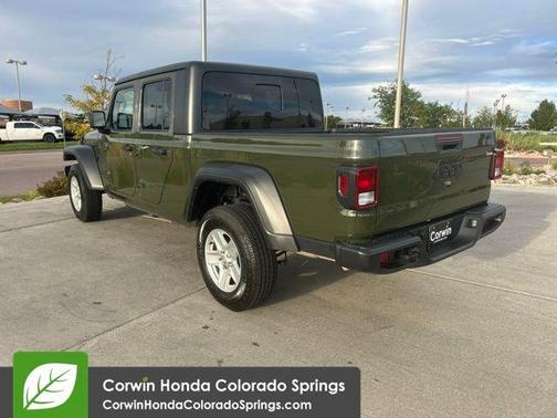 2023 Jeep Gladiator Sport