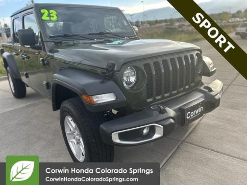 2023 Jeep Gladiator Sport