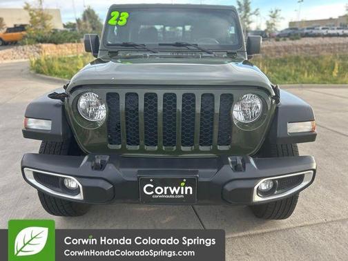 2023 Jeep Gladiator Sport
