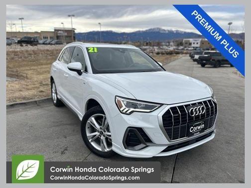 2021 Audi Q3 45 S line Premium