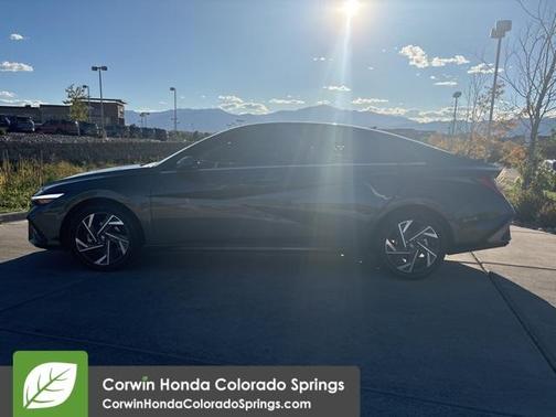 2024 Hyundai ELANTRA HEV Limited