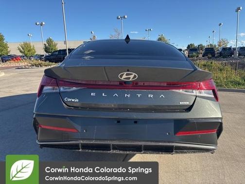 2024 Hyundai ELANTRA HEV Limited