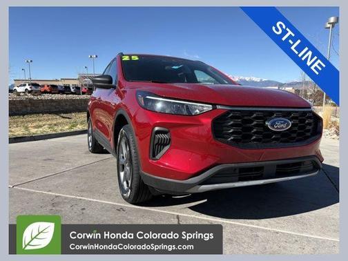 2025 Ford Escape ST-Line