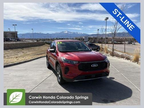 2025 Ford Escape ST-Line
