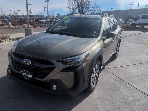 2025 Subaru Outback Premium