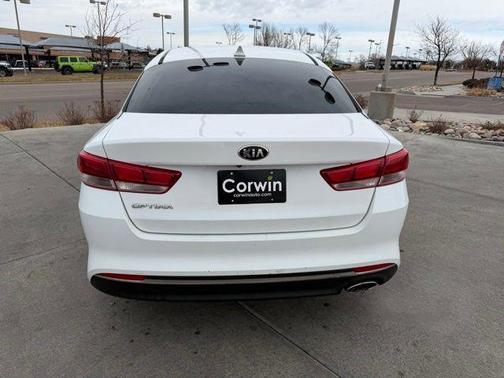 2017 Kia Optima LX