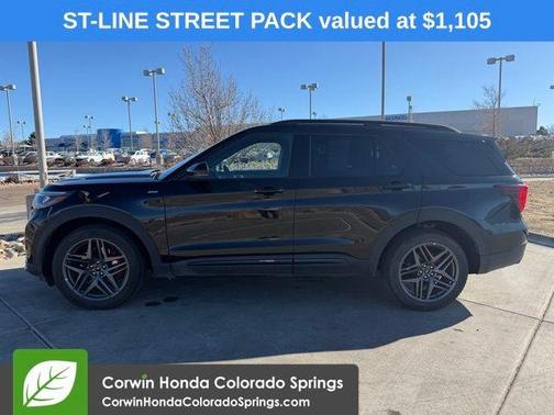 2025 Ford Explorer ST-Line