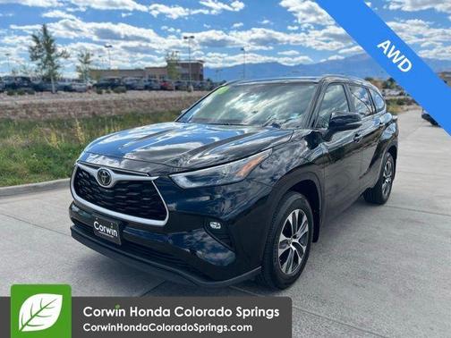 2024 Toyota Highlander XLE
