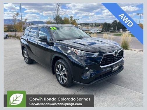 2024 Toyota Highlander XLE